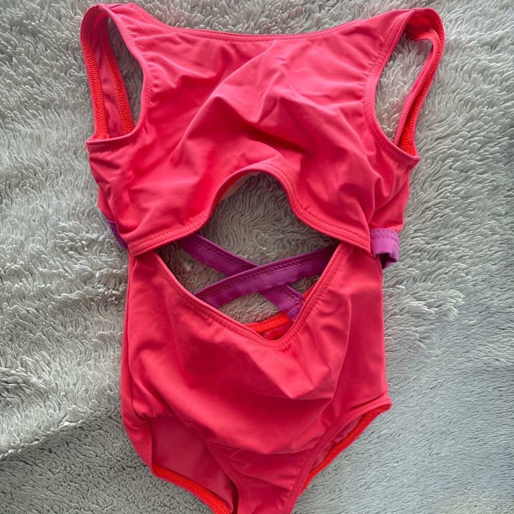 Child dancewear